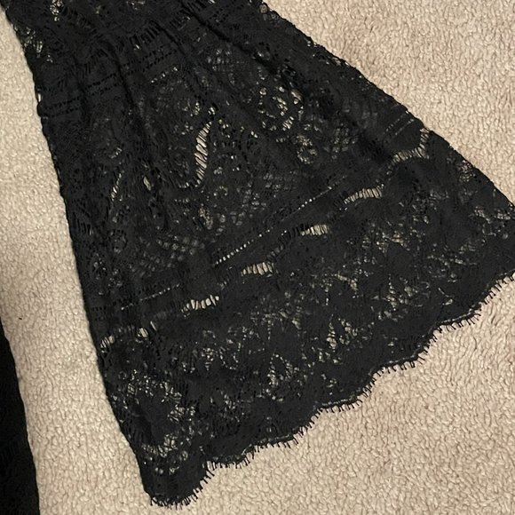 Trina Turk Lace Shift Dress - Picture 2 of 6